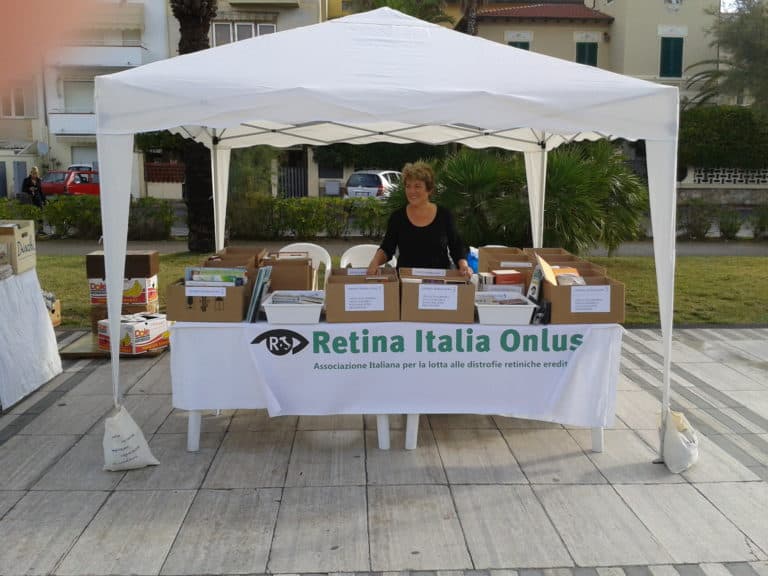 Lido di Camaiore-Mercatino libri 3-4 Ottobre 2015 foto